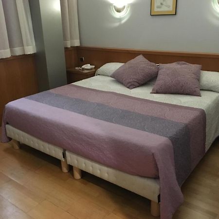 Encasa Hotel אלמנסה מראה חיצוני תמונה