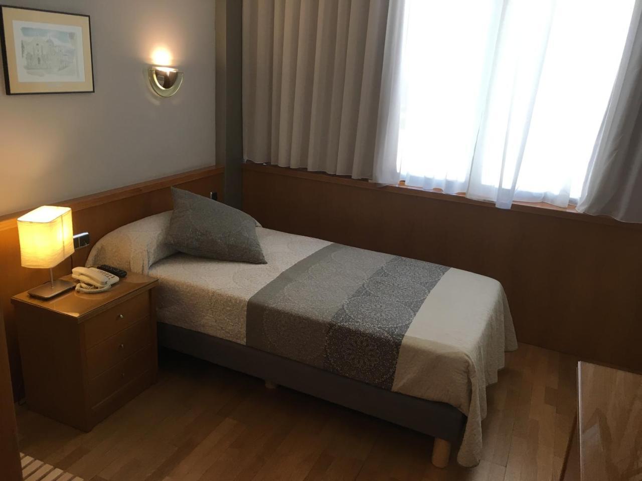Encasa Hotel אלמנסה מראה חיצוני תמונה